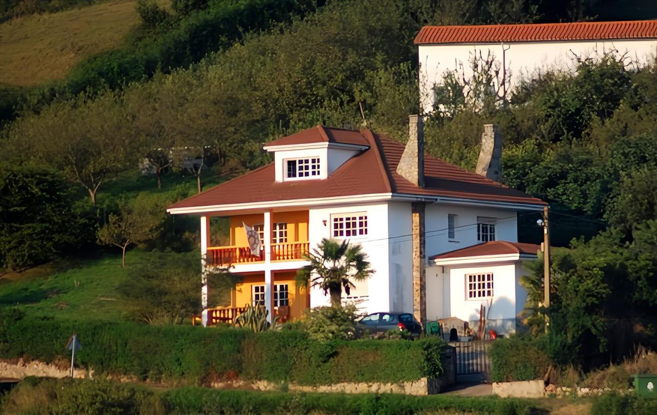 Ashram De La Peral Vendégház Illas Kültér fotó